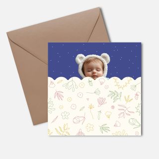 Kuk 👀Už jsem na světě! S našim novým přáníčkem přivítáte na světe všechny právě narozené holky i kluky. . . #pozdravzlesa...